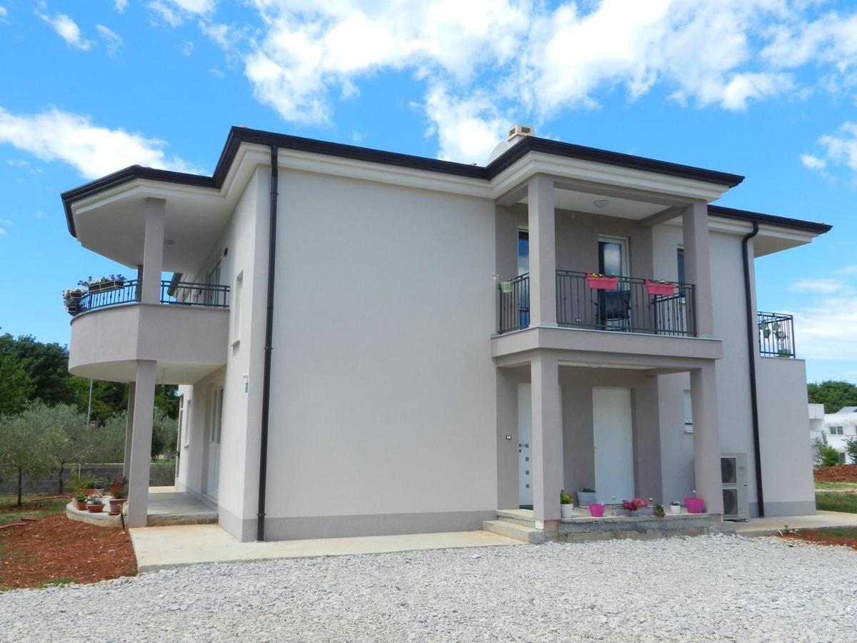 Apartment Complex Jelena Funtana Ngoại thất bức ảnh